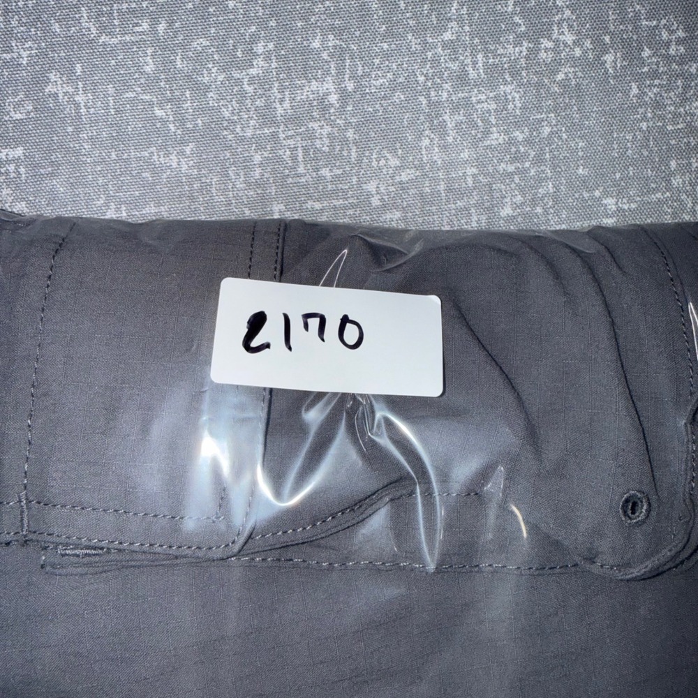 Duluth Trading Co Dry on the Fly Cargo Pants Womens 16x31 Gray Hiking Outdoor - Picture 13 of 13